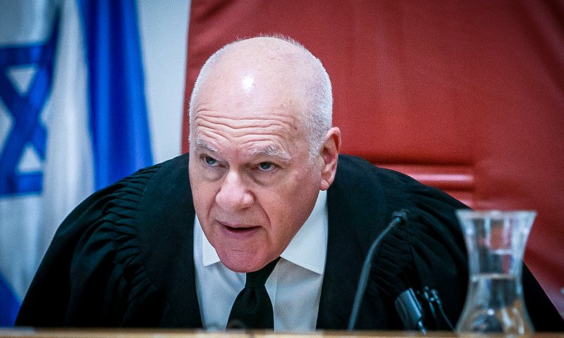 השופט פוגלמן: 'בית המשפט מוסמך לבקר חוקי יסוד'