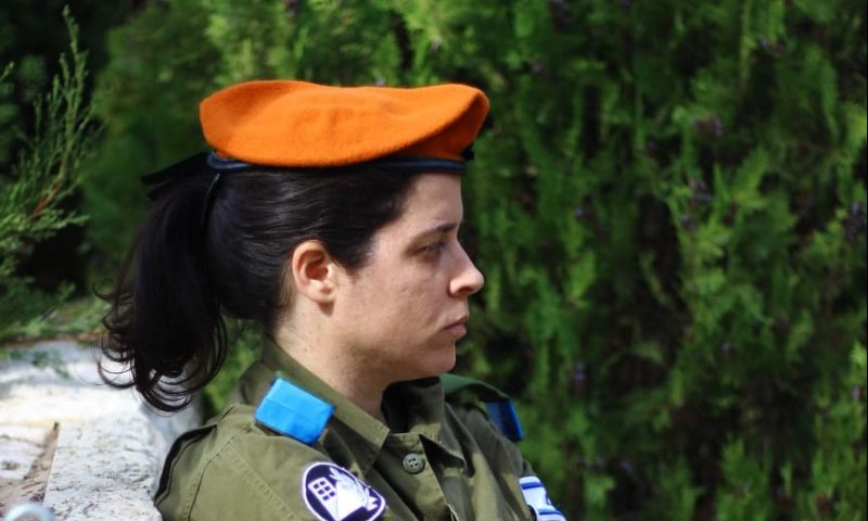 מרגש: השלימה קורס קצינים לאחר 12 שנה