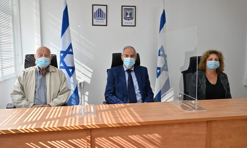 "יאללה פאודה": הועדה לבדיקת הצוללות התכנסה