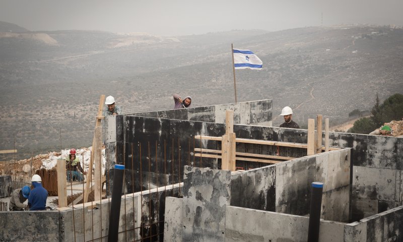 האיחוד האירופי דורש: הבהרות על הבנייה ביו"ש