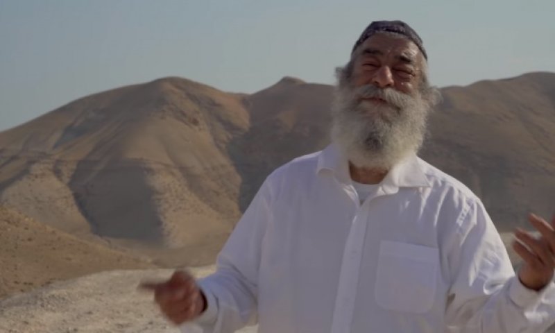 מפתיע: האם אריאל זילבר לקח לחן מתוכנית טלוויזיה?