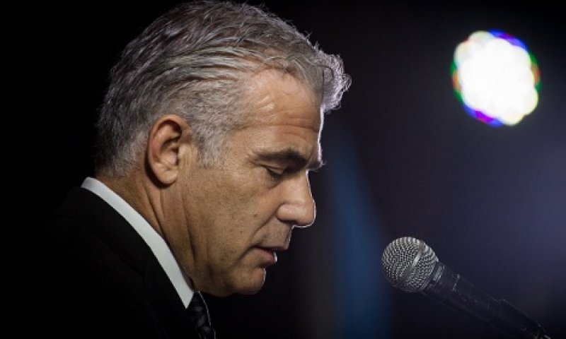 'כדת מרים': נוסח החופה המשונה של יאיר לפיד