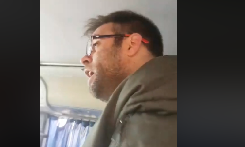 "הבן שלך כלב": חזן התעמת עם משפחות מחבלים. צפו