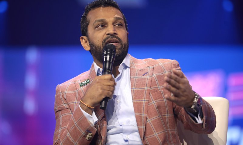 ראש ה-FBI חושף: סוכל פיגוע פלסטיני "עצום" בארה"ב