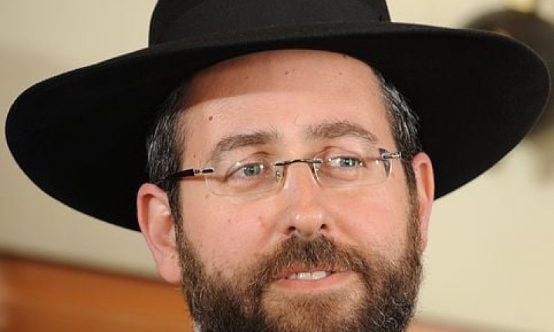 בלי עזרת קרובים: מועמדים לרבנות וקרוביהם לא יוכלו להשתתף בגוף הבוחר