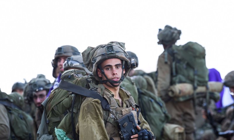 "לא יכולה לדמיין איך אני ממשיכה לקום כשאתה לא לידי"