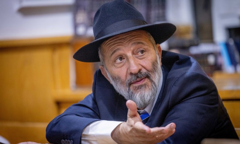 אחרי הסערה: כמה באמת עלה האתרוג של אריה דרעי