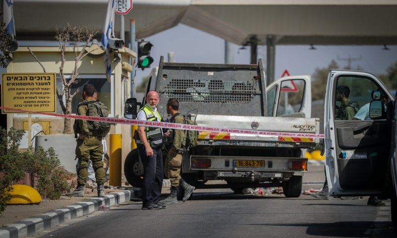 הותר לפרסום: לוחם צה"ל נהרג בפיגוע במחסום מכבים