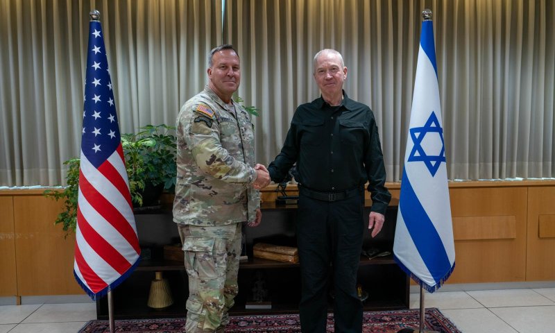 פגישה משולשת: שר הביטחון, הרמטכ"ל ומפקד פיקוד המרכז האמריקני