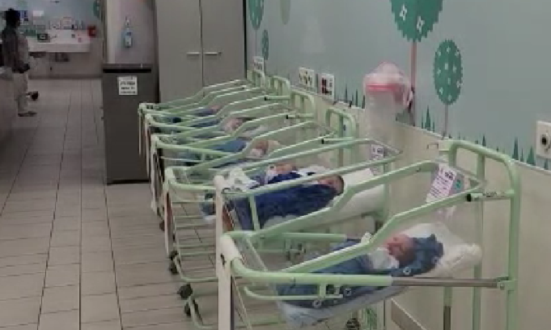 השיר שנוגן בתינוקייה עם פטירתו של יהונתן גפן | צפו