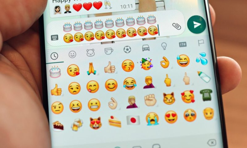 שימו ❤️: עדכון משמעותי לתגובות האימוג'י בוואטסאפ