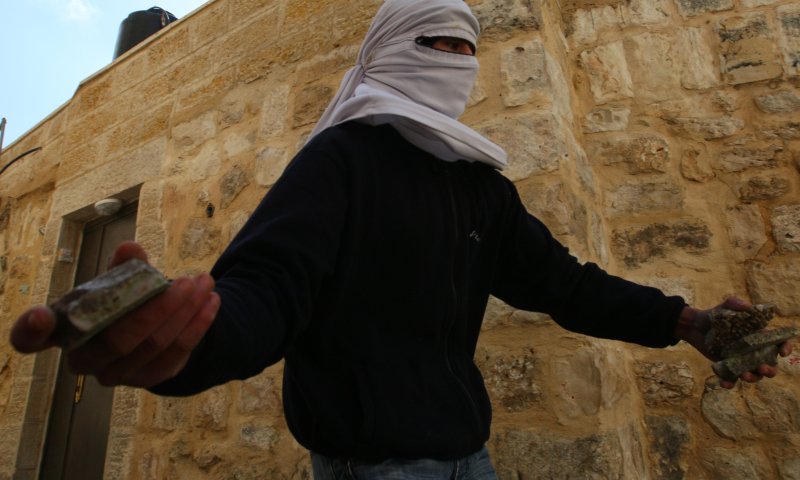 תושב דולב הוכה על ידי שלושה ערבים ונשדד