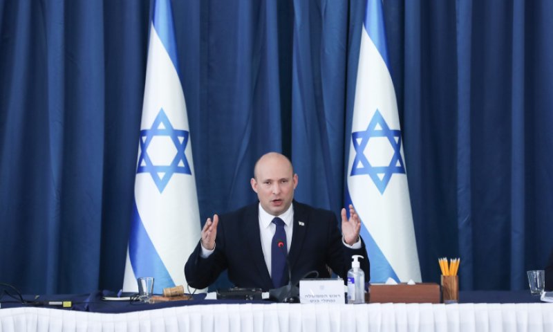 בנט: "נבוא בחשבון עם מי שפוגע בלוחמים שלנו"