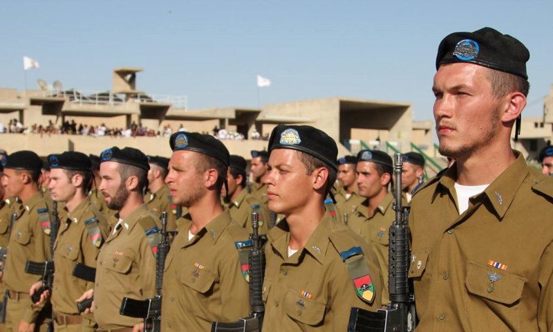 צפו בשידור חי מבה"ד 1: טקס סיום קורס קציני חי"ר