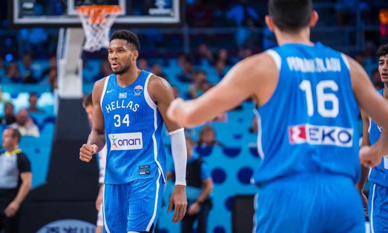 חצי גמר יורובאסקט 2025: מי מהארבע תניף את הגביע?