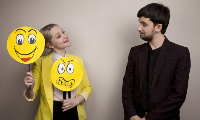 גברים ורגשות: הילכו שניהם יחדיו? מה התפקיד של הרגש בכלל?