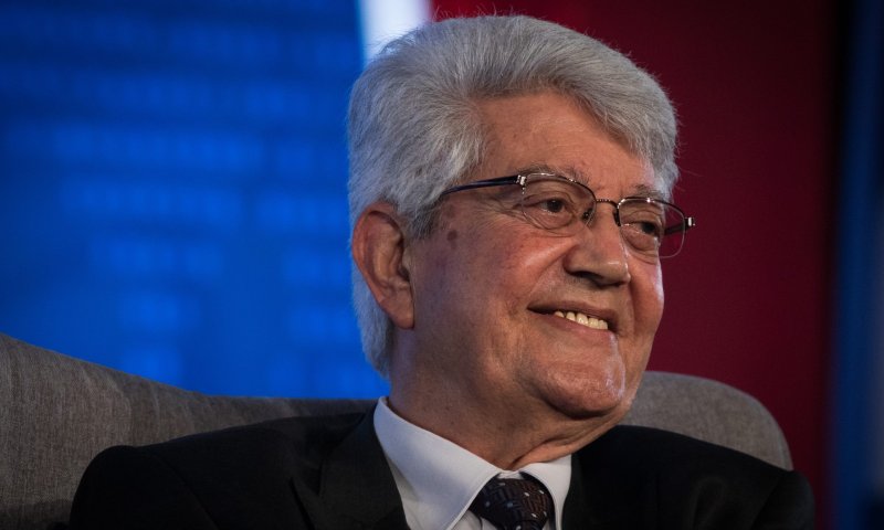 השר לשעבר דוד לוי פונה לטיפול נמרץ: "מצבו יציב"