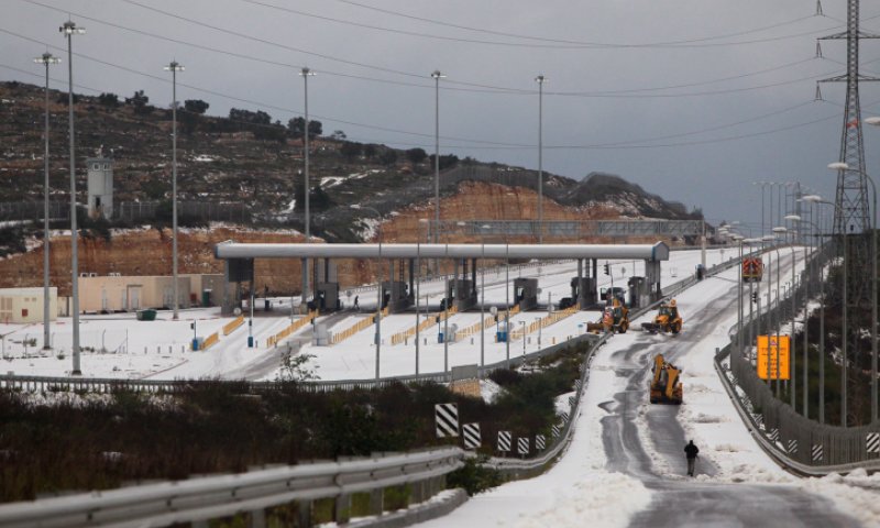 קורבן הסערה: נער בן 13 נהרג בתאונה
