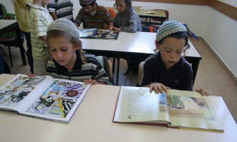 קריית ארבע: שיאני ישראל בשימוש בספריות ציבוריות