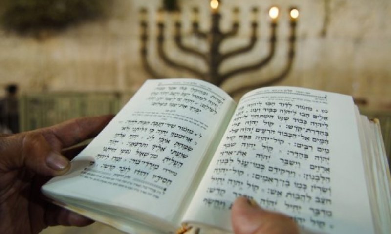 התפללו לרפואתם: בעל ואישה מעתניאל נפצעו קשה