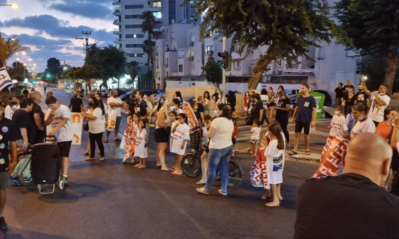 תושבים ביד אליהו: "אל תכניסו לכאן מסתננים"