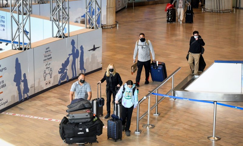 קטטה חריגה בנתב"ג: צעיר נפצע קשה מדקירה