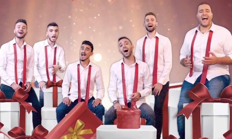 הווקאל'ס בקאבר א-קפלה ללהיט של רמי קליינשטיין