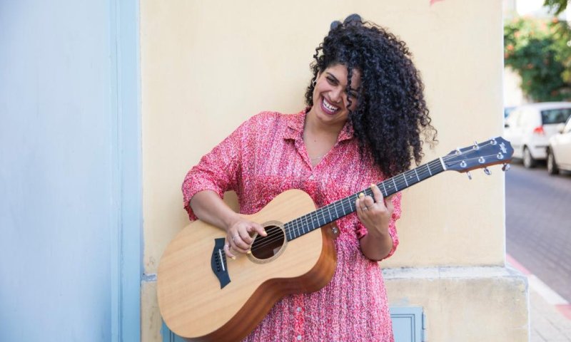 כוכבת עולה| הזמרת הדתייה שאתם חייבים להכיר