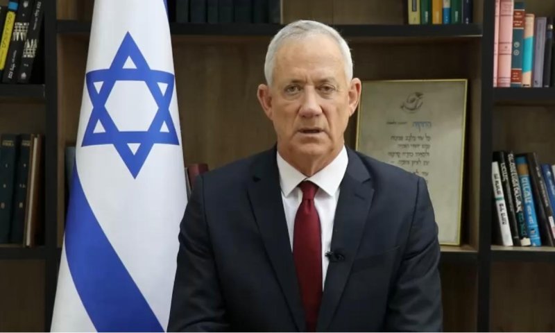 גנץ מאיים על נתניהו: "מדינת ישראל תרעד"