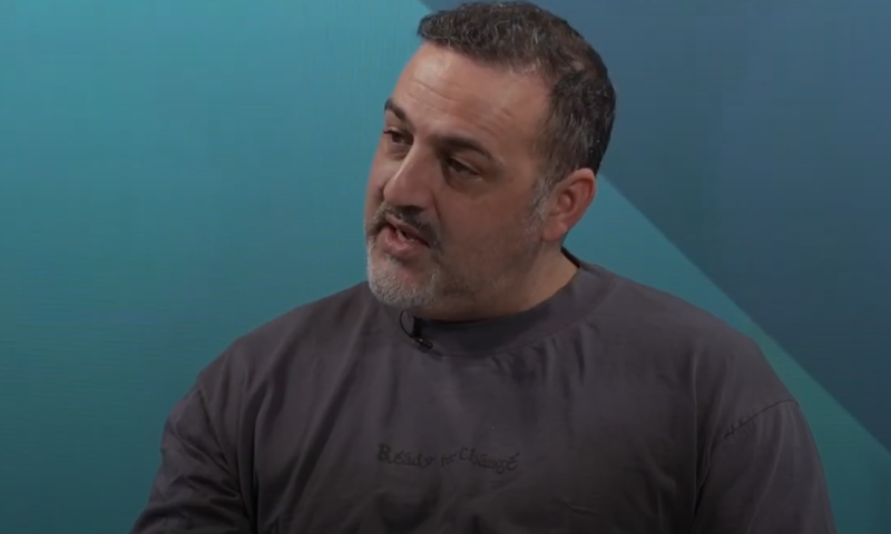 קובי אפללו: "יש משתמטים מהז'אנר החילוני אבל בהם לא נוגעים"