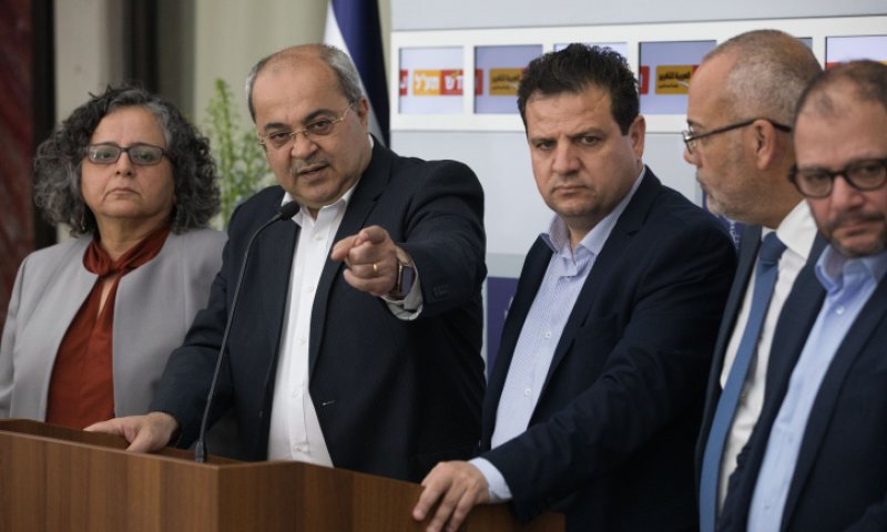 אחרי 20 שנה: הרשימה המשותפת תוזמן למו"מ קואליציוני