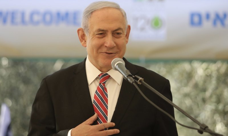 נתניהו מרגיע: "לא יהיה מחסור בחיסוני פייזר"