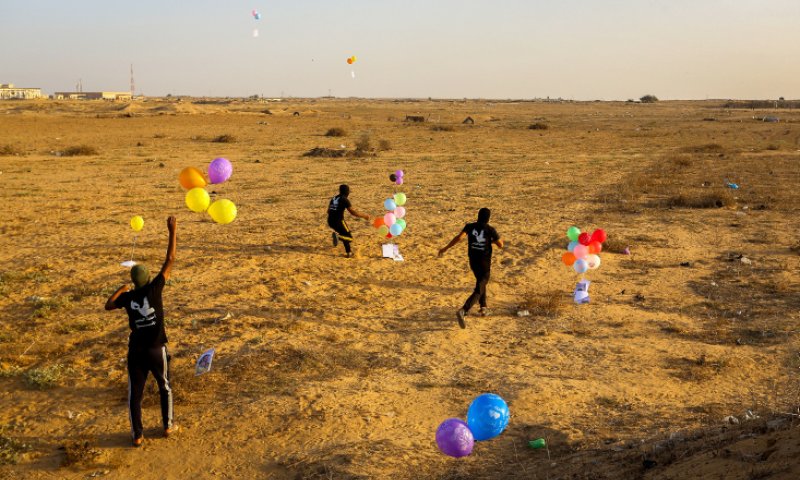טרור הבלונים | 4 שריפות פרצו ביישובי עוטף עזה