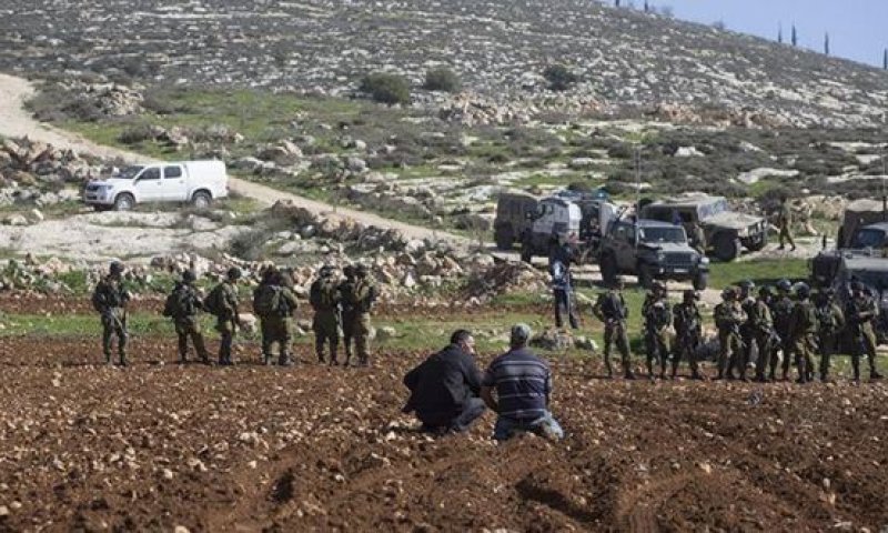 טלפונים של שני רבש"צים הוחרמו: רוה"מ מפקיר אותנו