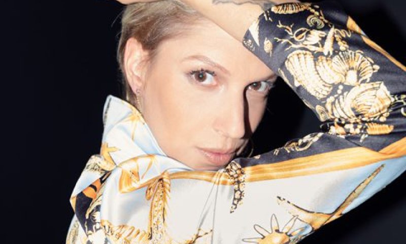 מיקה קרני לסרוגים: "נהנת מכל אתגר שה' נותן לי". צפו