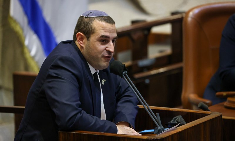 תפקיד שלישי: זה הפיצוי שהובטח לכלפון