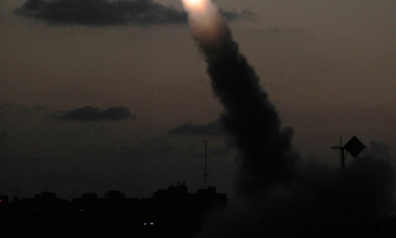 בזמן הטקס: פצועים מירי טילים מעזה לאשדוד. צפו