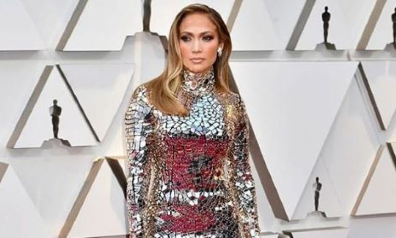 שיק צנוע: המתלבשות הטובות של האוסקר