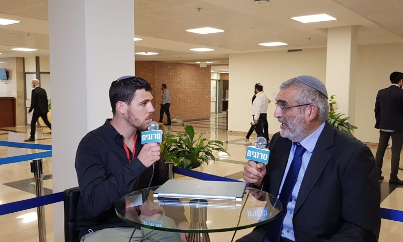 בן ארי לסרוגים: "עבאס הוא איש חמאס, גראד לכנסת"