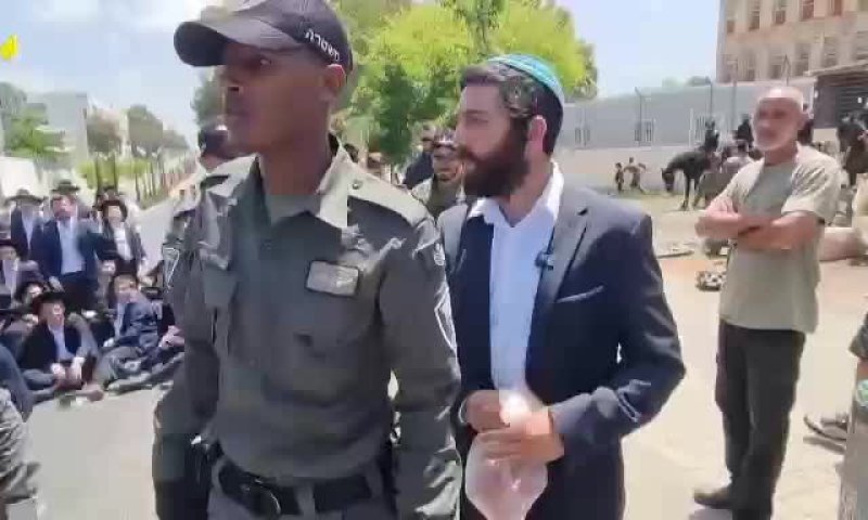 חרדים קיצוניים תקפו את המתגיייסים והטיחו בח"כ: "כמו סינוואר"