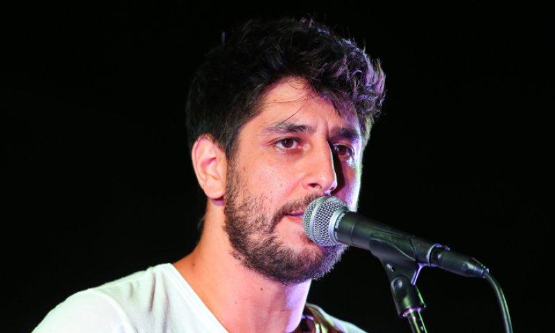 צפו: כך הגיב עידן עמדי על ביטול הופעה בשל הקורונה