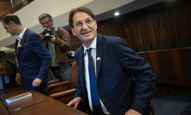 ביסמוט: "תיק הביטחון צריך להישאר בידי הליכוד"