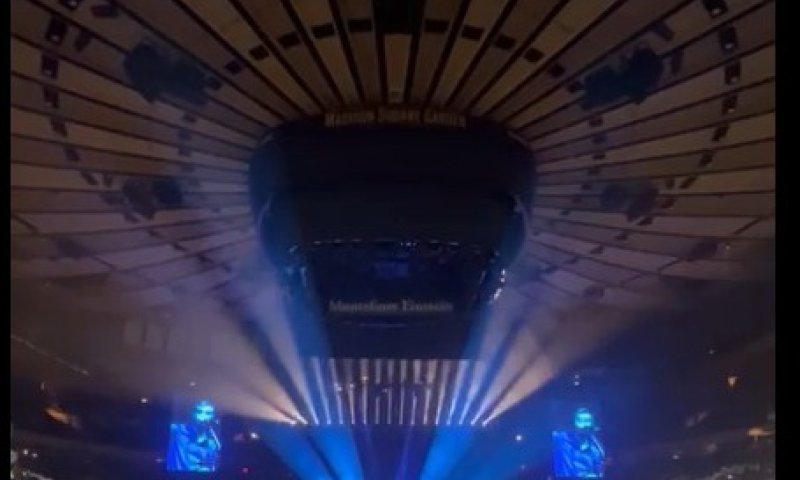 "לא קולט": ישי ריבו על ההופעה בבמה הגדולה בנוי יורק