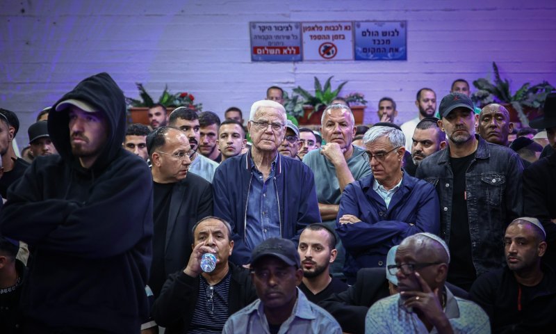 גדי קינדה הובא למנוחות: "איך מספידים בן אדם כל כך חי ושמח?"