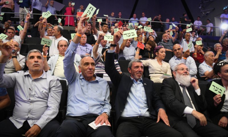 המצב מסתבך: הבית היהודי תודיע על ריצה עצמאית