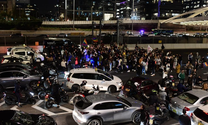 מאות מפגיני להט"ב: "אין שוויון &ndash; חוסמים את איילון"