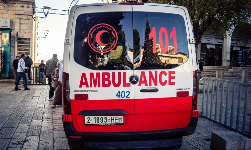 אנרכיסטים הסתננו באמבולנס כדי להגיע לחווה בהר חברון. צפו