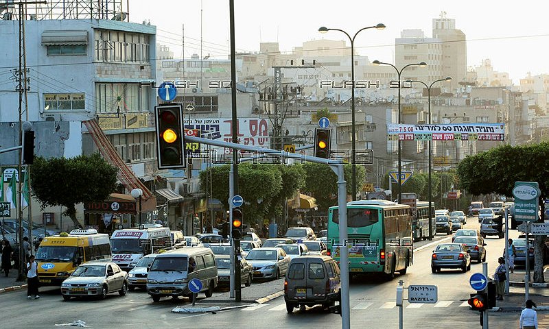 בגלל תקלה ברמזורים: עומסי תנועה כבדים בגוש דן