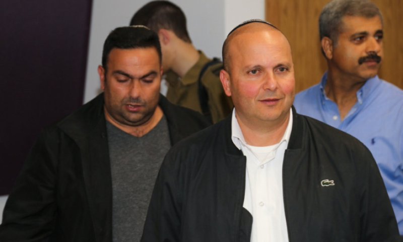 שמעוני הורשע &rlm;&bull; אך בהמ"ש פסק: סיקור אוהד אינו שוחד