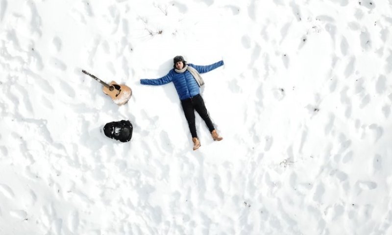 מריאליטי להרי האלפים: מתי שריקי משיק קליפ חדש
